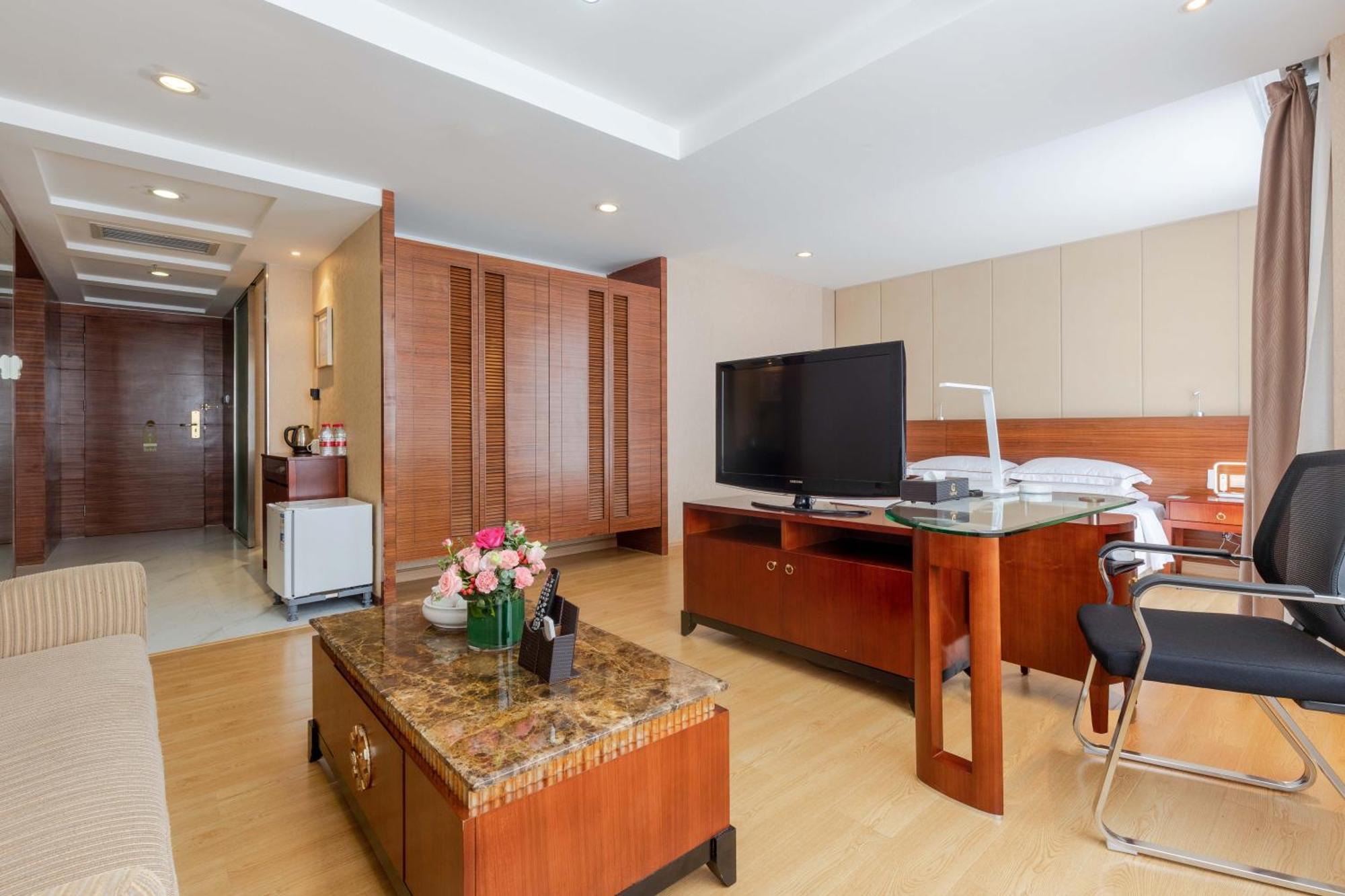 Guangzhou Good International Hotel Екстериор снимка