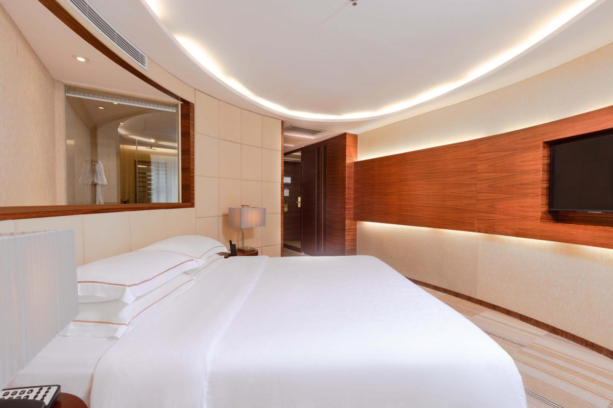 Guangzhou Good International Hotel Екстериор снимка